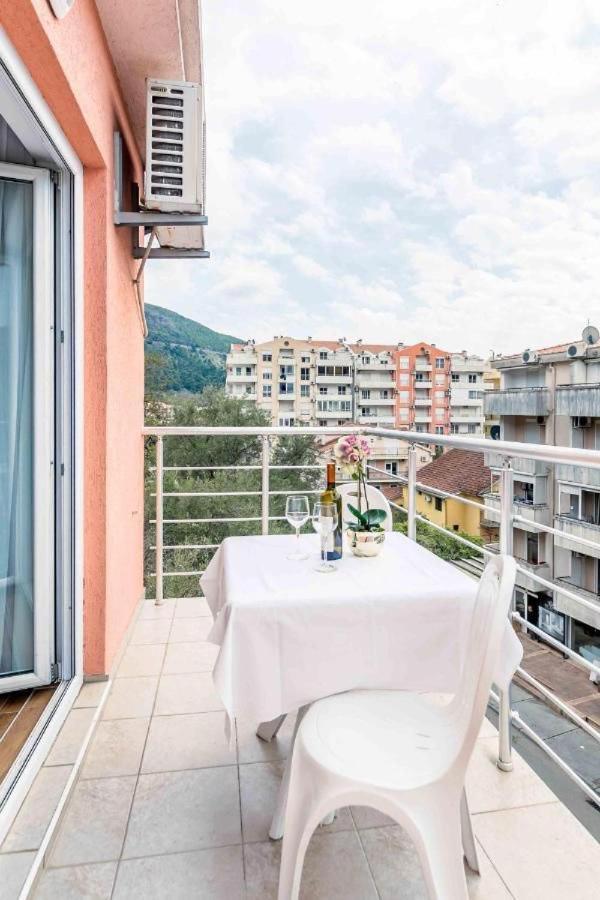 Apartmani Franeta Будва Экстерьер фото