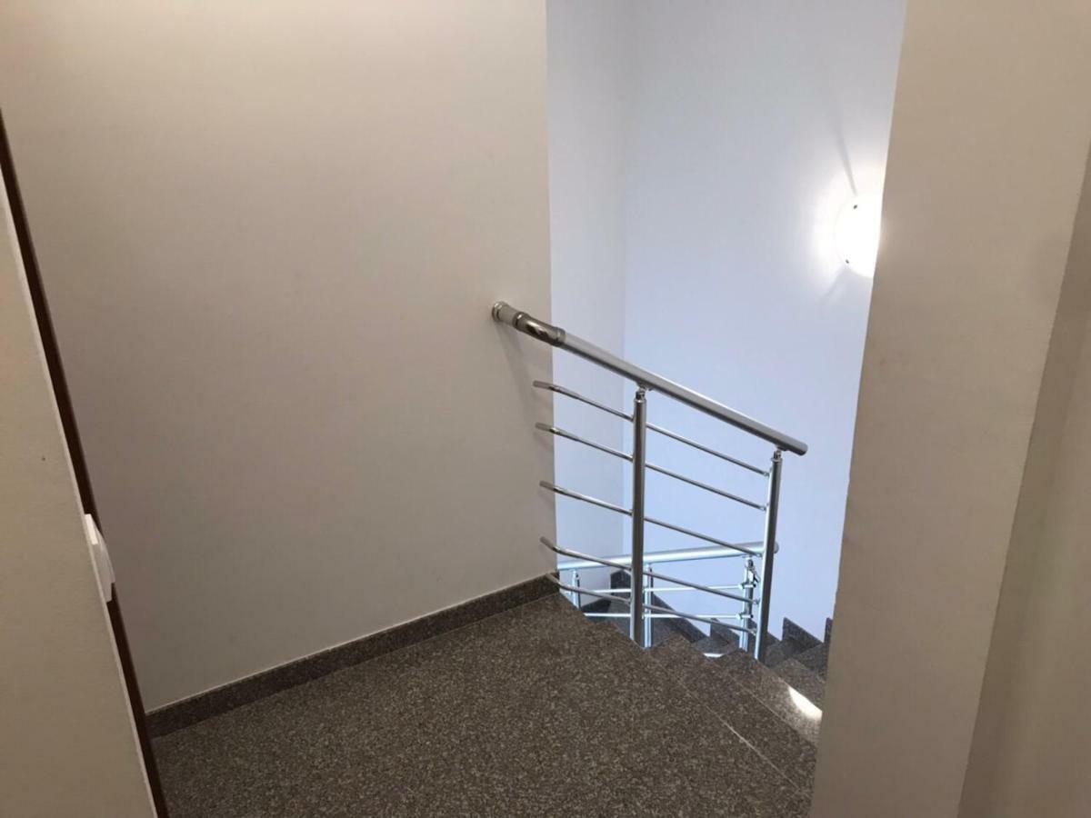 Apartmani Franeta Будва Экстерьер фото